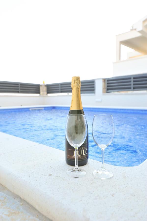 Apartmant Shine Luxury Maslenica Exterior foto
