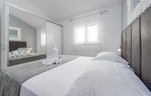 Apartmant Shine Luxury Maslenica Exterior foto